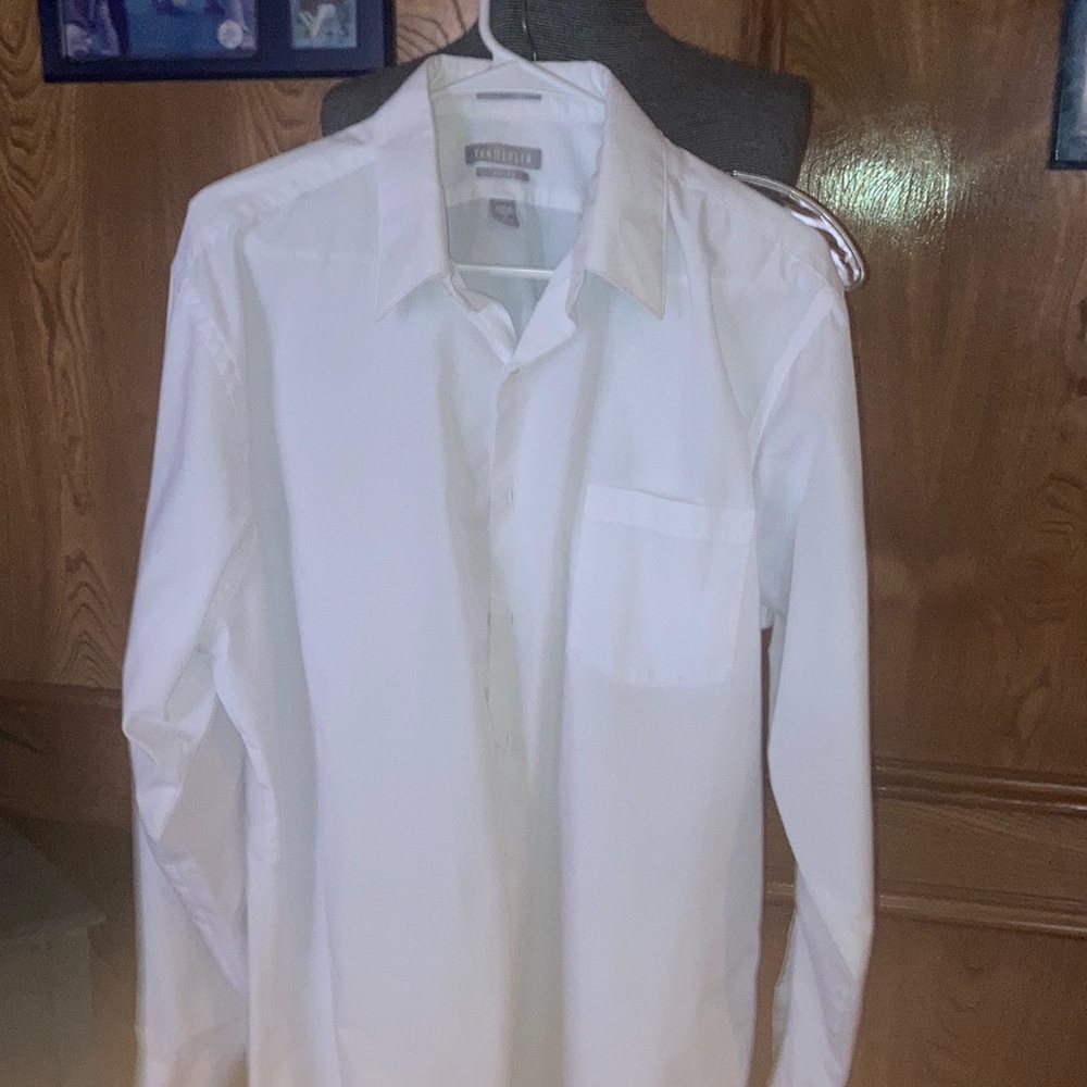 Van Heusen fitted white button up